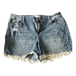 Lane Bryant Women Denim Lace Trim Women Shorts Size 14